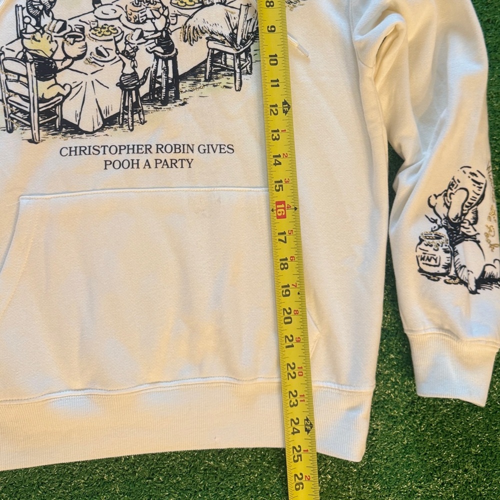 Disney White Graphic Sweater - Picture 5 of 7
